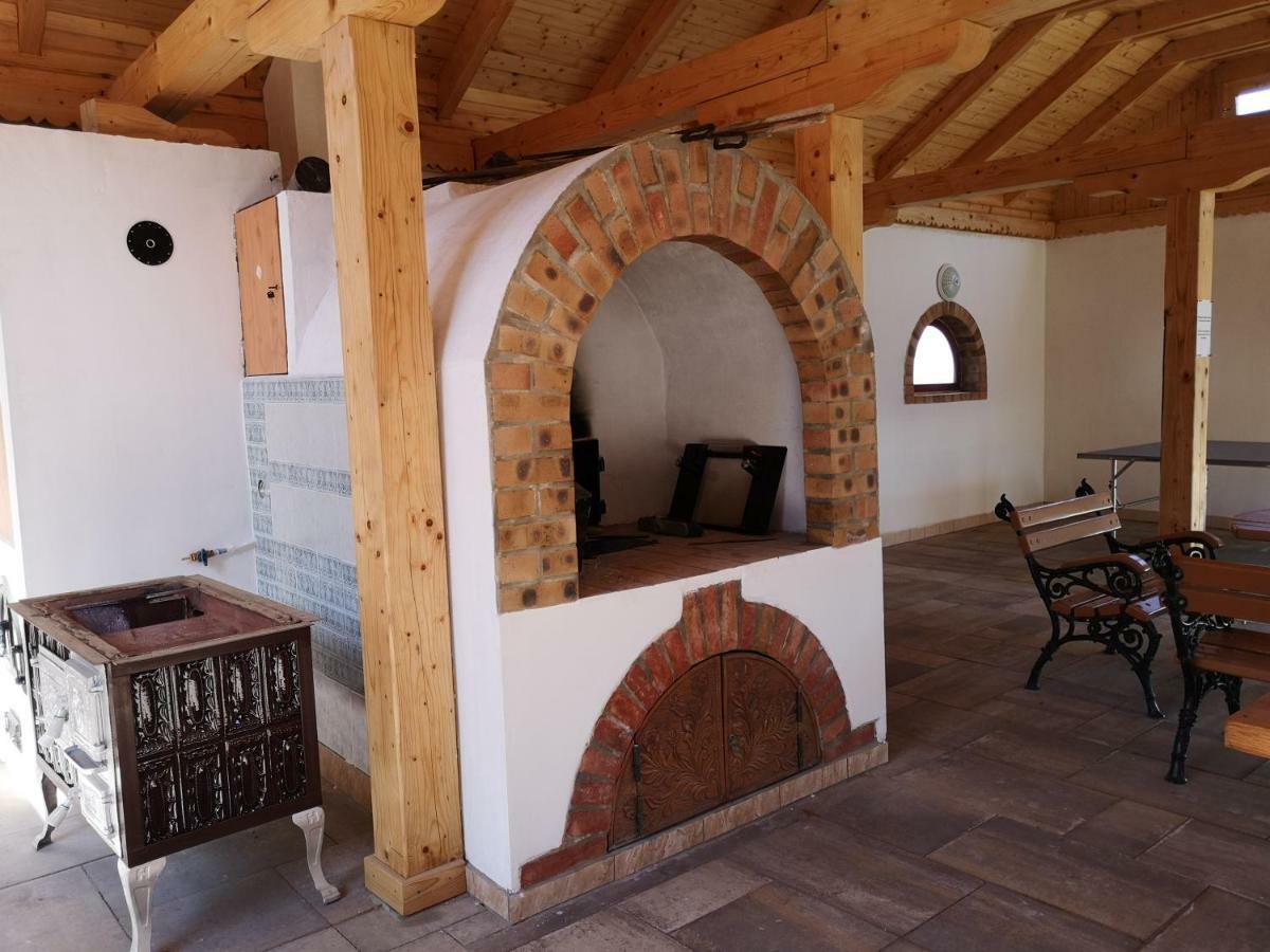 Julia Panzio Bed & Breakfast Hajdúszoboszló Dış mekan fotoğraf